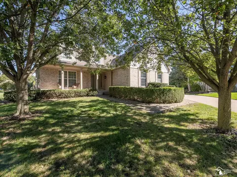 Exterior - 25028 Maxwell, Flat Rock, MI 48134 photo 2 of 12