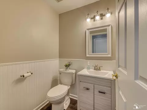 Bath - 25028 Maxwell, Flat Rock, MI 48134 photo 3 of 5