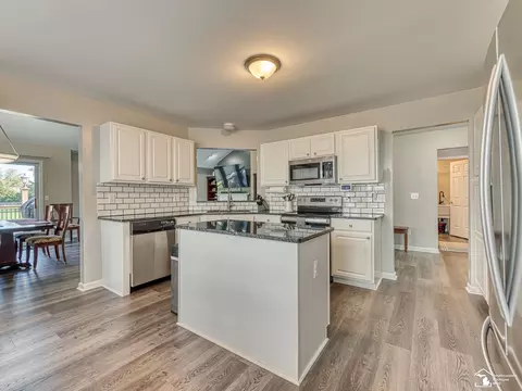 Kitchen - 25028 Maxwell, Flat Rock, MI 48134 photo 3 of 4