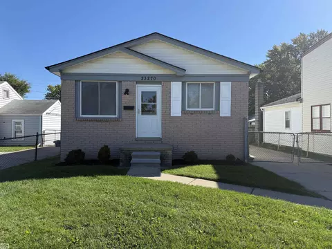 23270 Stewart, Warren, MI 48089