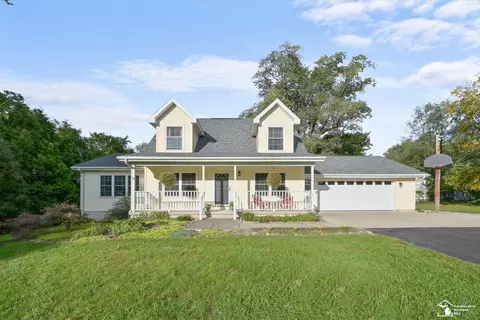 682 Saline, Petersburg, MI 49270