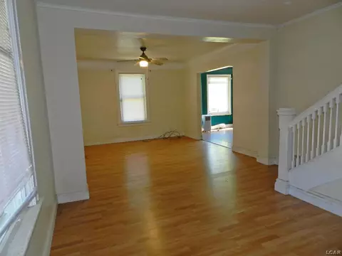 Living - 619 W 5th, Monroe, MI 48161 photo 3 of 4