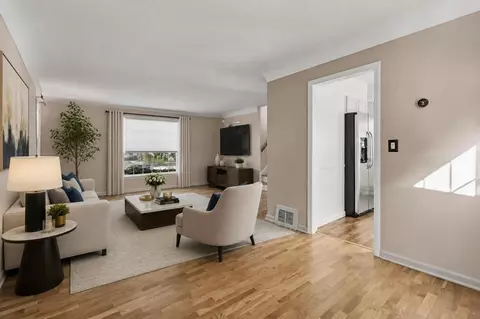 Living - 2406 Windemere, Flint, MI 48503 photo 7 of 9