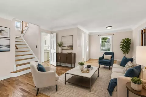 Living - 2406 Windemere, Flint, MI 48503 photo 5 of 9