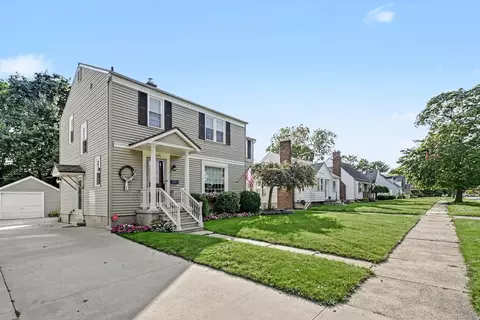Exterior - 2406 Windemere, Flint, MI 48503 photo 8 of 10
