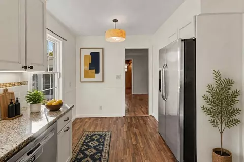 Kitchen - 2406 Windemere, Flint, MI 48503 photo 3 of 6