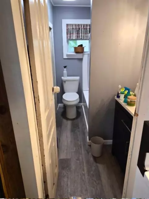 Entry Way - 236 E Beech, Gladwin, MI 48624 photo 1 of 3