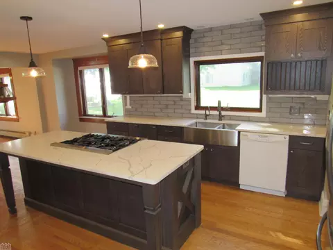 Kitchen - 9910 N N Riv, Algonac, MI 48001 photo 3 of 4