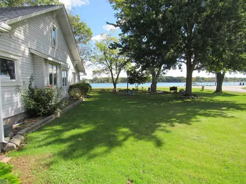 Exterior - 9910 N N Riv, Algonac, MI 48001 photo 3 of 12
