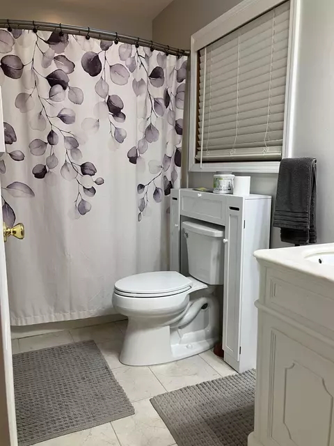 Bath - 1755 E Riv, Beaverton, MI 48612 photo 1 of 1