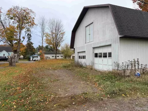 Exterior - 356 Cedar, Ishpeming, MI 49849 photo 4 of 4