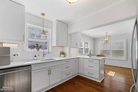 Kitchen - 223 Mckinley, Grosse Pointe Farms, MI 48236 photo 1 of 6