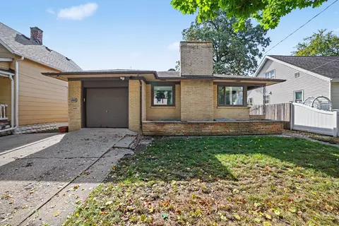 2010 11th, Bay City, MI 48708