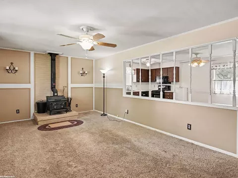 Living - 371 Colonial, Algonac, MI 48001 photo 4 of 5