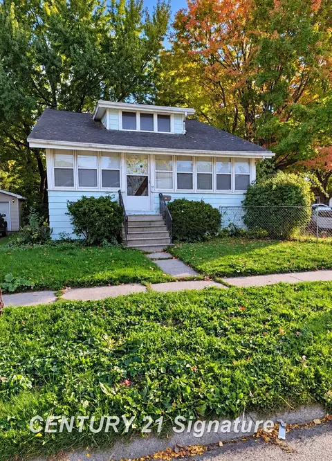 1621 Cooper, Saginaw, MI 48602