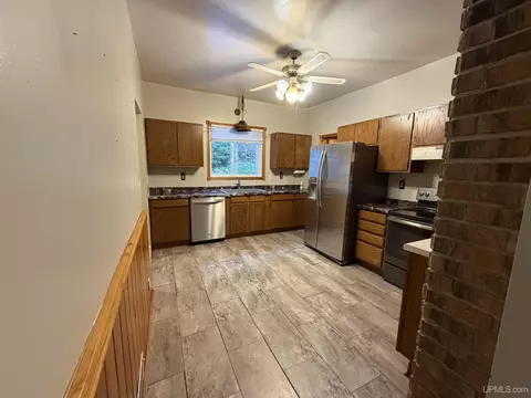 Kitchen - 348 Marquette, Ishpeming, MI 49849 photo 3 of 4
