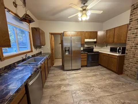 Kitchen - 348 Marquette, Ishpeming, MI 49849 photo 1 of 4