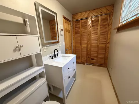 Bath - 348 Marquette, Ishpeming, MI 49849 photo 4 of 5