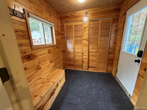 Entry Way - 348 Marquette, Ishpeming, MI 49849 photo 1 of 3