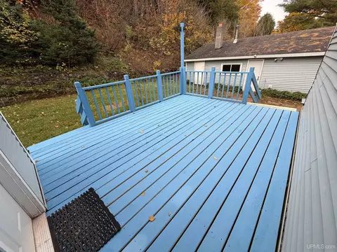 Exterior - 348 Marquette, Ishpeming, MI 49849 photo 6 of 8