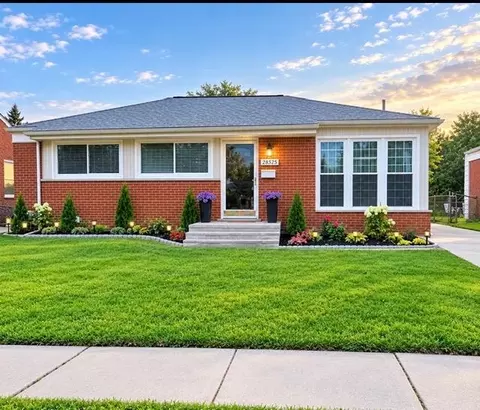 28525 Beste, Saint Clair Shores, MI 48081