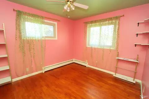 Bedroom - 524 Concetta, Monroe, MI 48161 photo 2 of 6