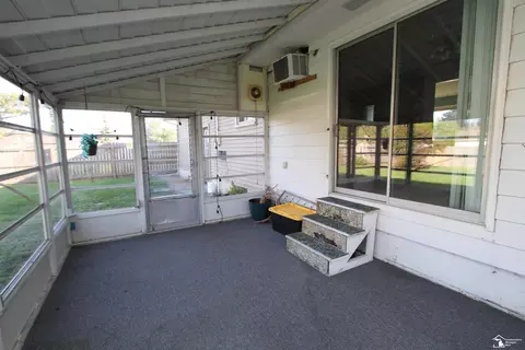 Exterior - 524 Concetta, Monroe, MI 48161 photo 3 of 6