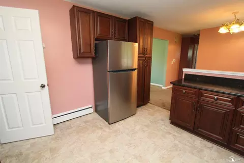 Kitchen - 524 Concetta, Monroe, MI 48161 photo 2 of 3