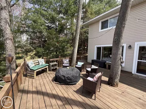 Exterior - 7840 Beech, Lake, MI 48632 photo 11 of 17