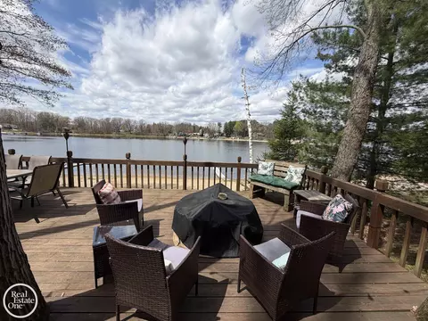 Exterior - 7840 Beech, Lake, MI 48632 photo 10 of 17