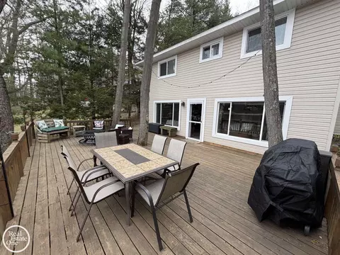 Exterior - 7840 Beech, Lake, MI 48632 photo 5 of 17