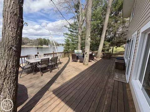 Exterior - 7840 Beech, Lake, MI 48632 photo 9 of 17