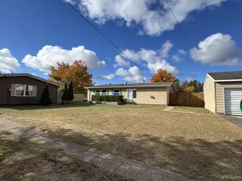 108 Provider, Gwinn, MI 49841