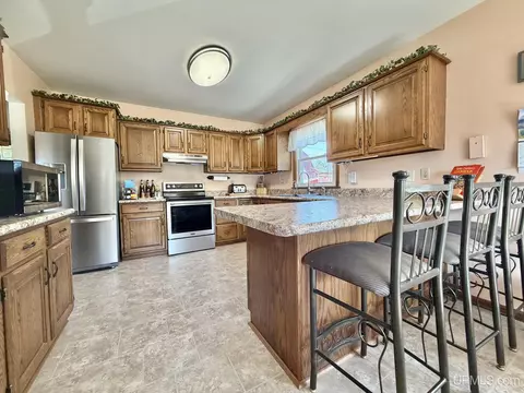 Kitchen - w3457 Nelson Lane 385, Powers, MI 49874 photo 3 of 4