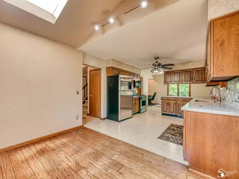 Kitchen - 10725 Jackman, Temperance, MI 48182 photo 2 of 5