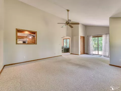 Living - 10725 Jackman, Temperance, MI 48182 photo 5 of 5