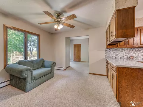 Living - 10725 Jackman, Temperance, MI 48182 photo 4 of 5