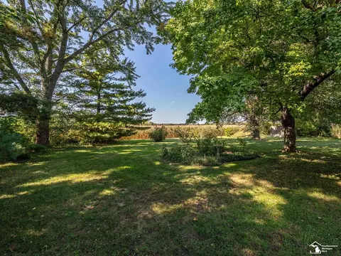 Exterior - 10725 Jackman, Temperance, MI 48182 photo 11 of 12