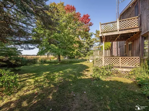 Exterior - 10725 Jackman, Temperance, MI 48182 photo 10 of 12