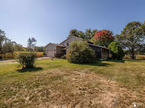 Exterior - 10725 Jackman, Temperance, MI 48182 photo 4 of 12