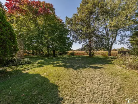 Exterior - 10725 Jackman, Temperance, MI 48182 photo 5 of 12