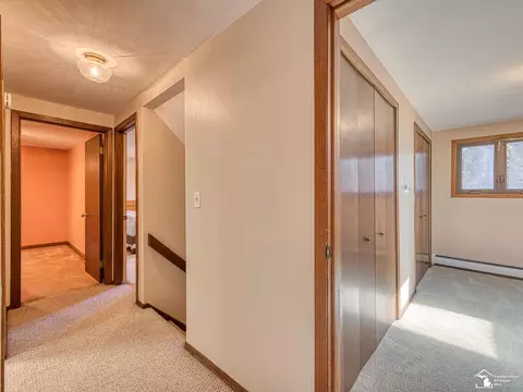 Entry Way - 10725 Jackman, Temperance, MI 48182 photo 4 of 4