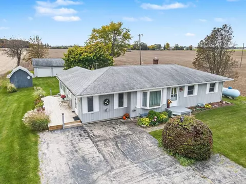 7270 Bradley, Saginaw, MI 48601