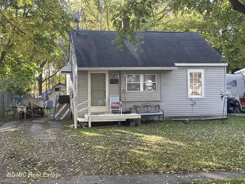 3944 Olive, Saginaw, MI 48601