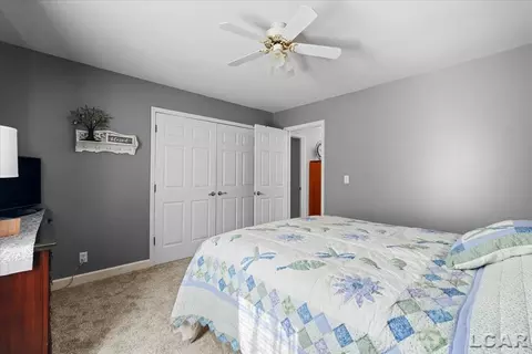 Bedroom - 4207 Crescent Vw, Tecumseh, MI 49286 photo 8 of 8