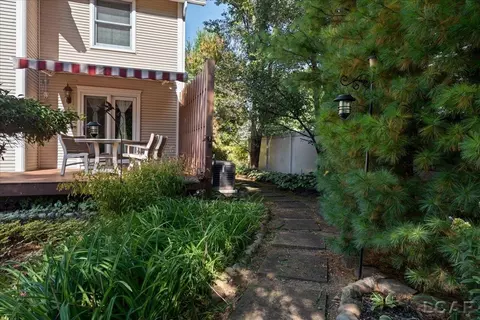 Exterior - 4207 Crescent Vw, Tecumseh, MI 49286 photo 9 of 16