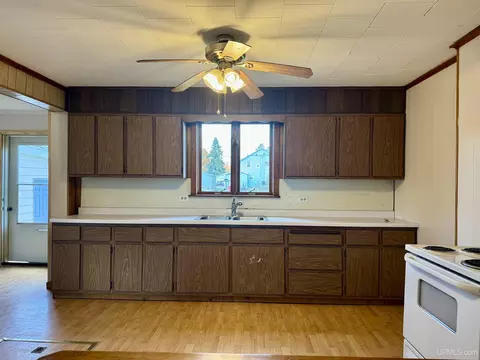 Kitchen - 930 N Westwood, Ishpeming, MI 49849 photo 2 of 3