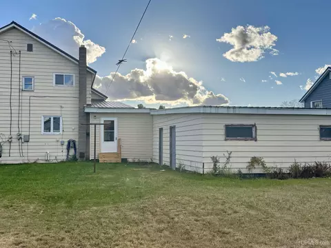 Exterior - 930 N Westwood, Ishpeming, MI 49849 photo 2 of 2