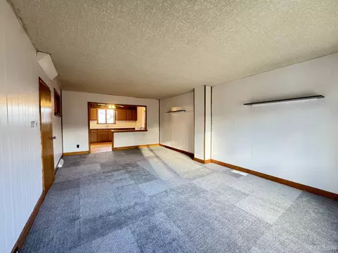 Living - 930 N Westwood, Ishpeming, MI 49849 photo 3 of 5