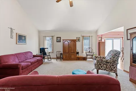 Living - 16184 Nathan, Macomb, MI 48044 photo 1 of 3